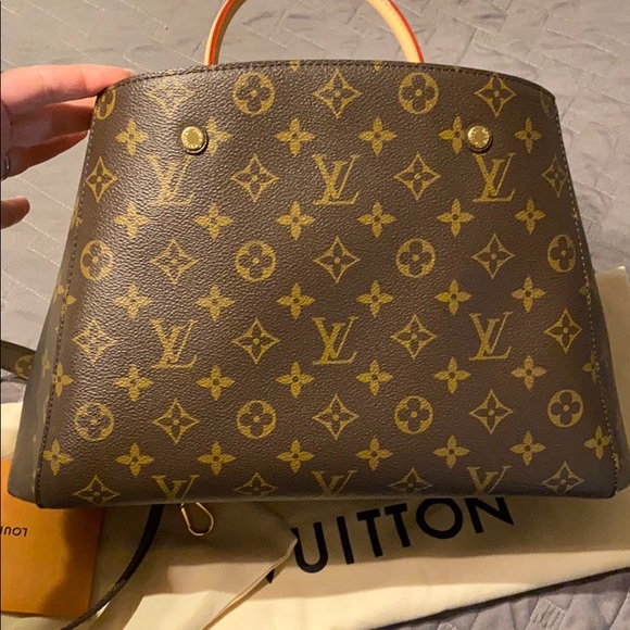 Louis Vuitton Montaigne MM - Picture 9 of 10